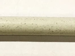 シリコンに練り込まれた鉱石